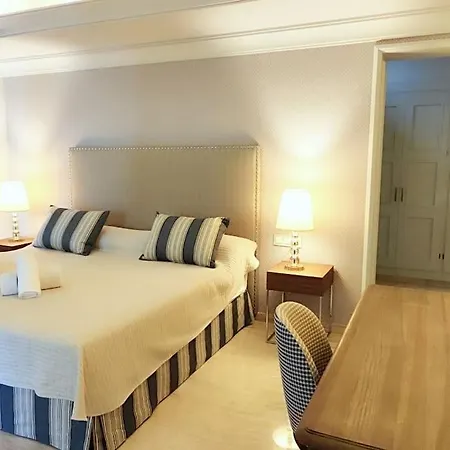 Villa 10 Bedroom Palace Huge Garden, Sea View!