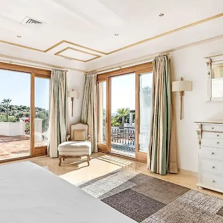 10 Bedroom Palace Huge Garden, Sea View! *