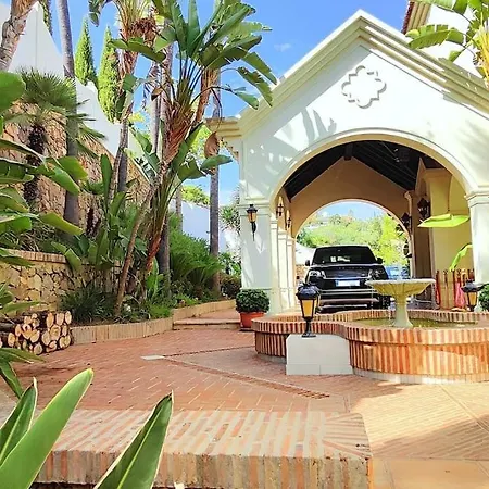 10 Bedroom Palace Huge Garden, Sea View! Villa *