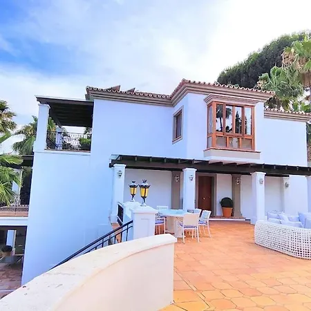 10 Bedroom Palace Huge Garden, Sea View! Villa