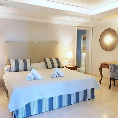 Villa 10 Bedroom Palace Huge Garden, Sea View! *