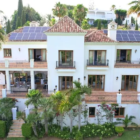 Villa 10 Bedroom Palace Huge Garden, Sea View!