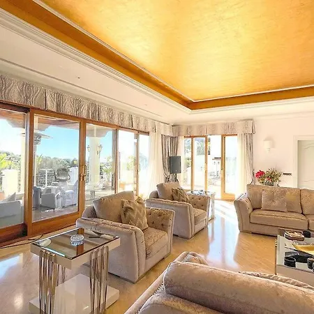 10 Bedroom Palace Huge Garden, Sea View! * Estepona